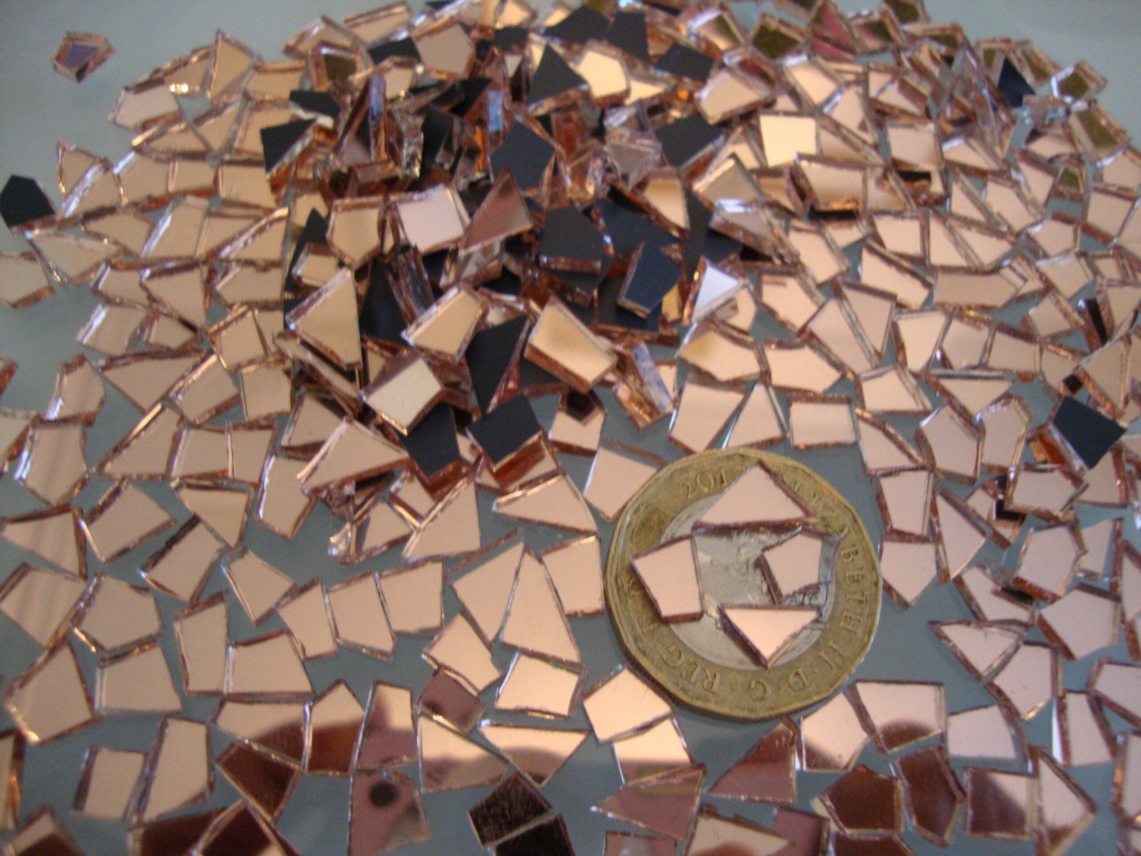 Mosaic Rose gold mirror glass tiny off cuts 1000 pieces 1.8 mm thick. - Image 2