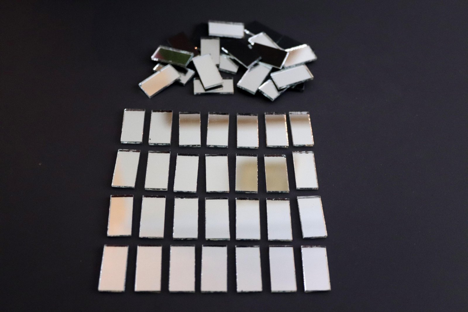 Mosaic 100 pieces Silver mirror glass strips, 2 x 1 cm. - Image 2