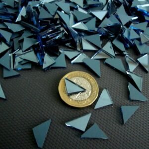 Mosaic 300 pieces triangular Azure blue mirror glass, 1x1x1.5 cm.