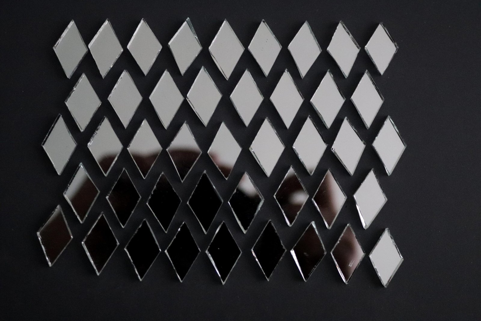 Mosaic 200 pieces Diamond shaped Silver mirror glass, 1x 2 cm. - Image 2