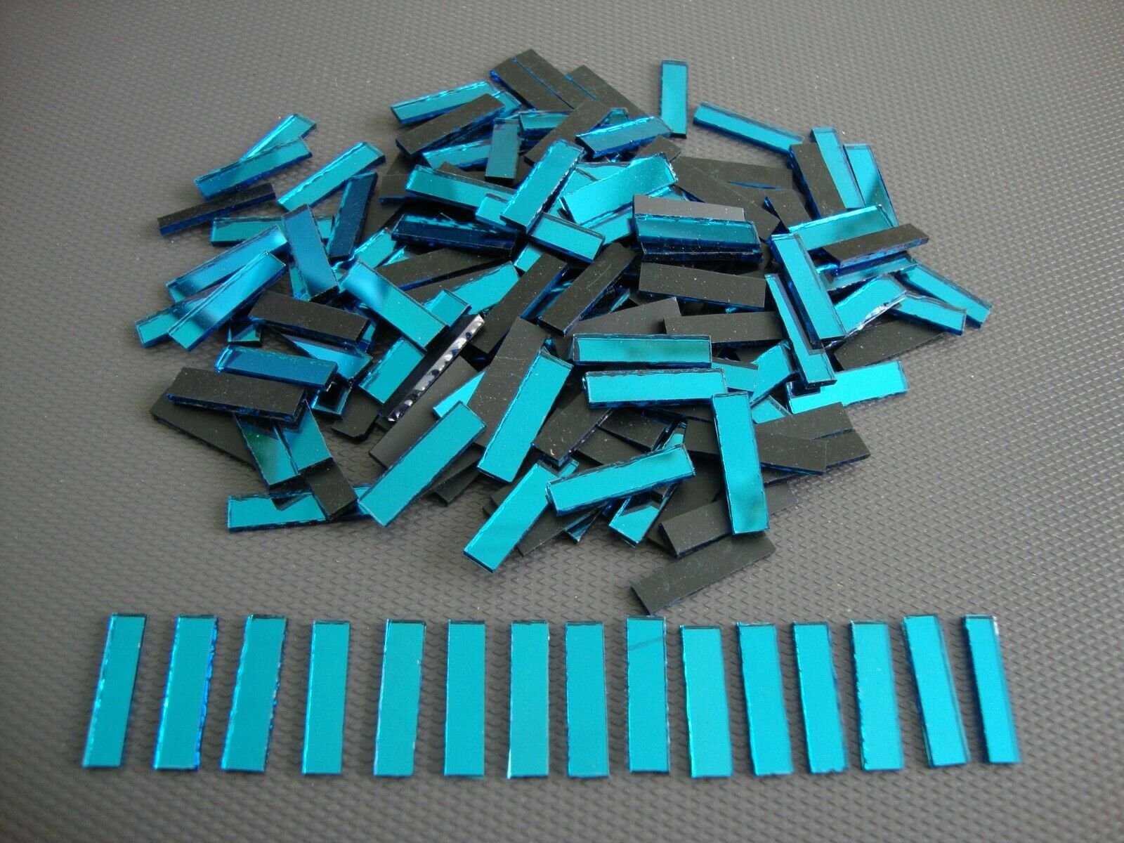 Mosaic 100 pieces Turquoise mirror glass strips, 2 x 0.5 cm. - Image 2